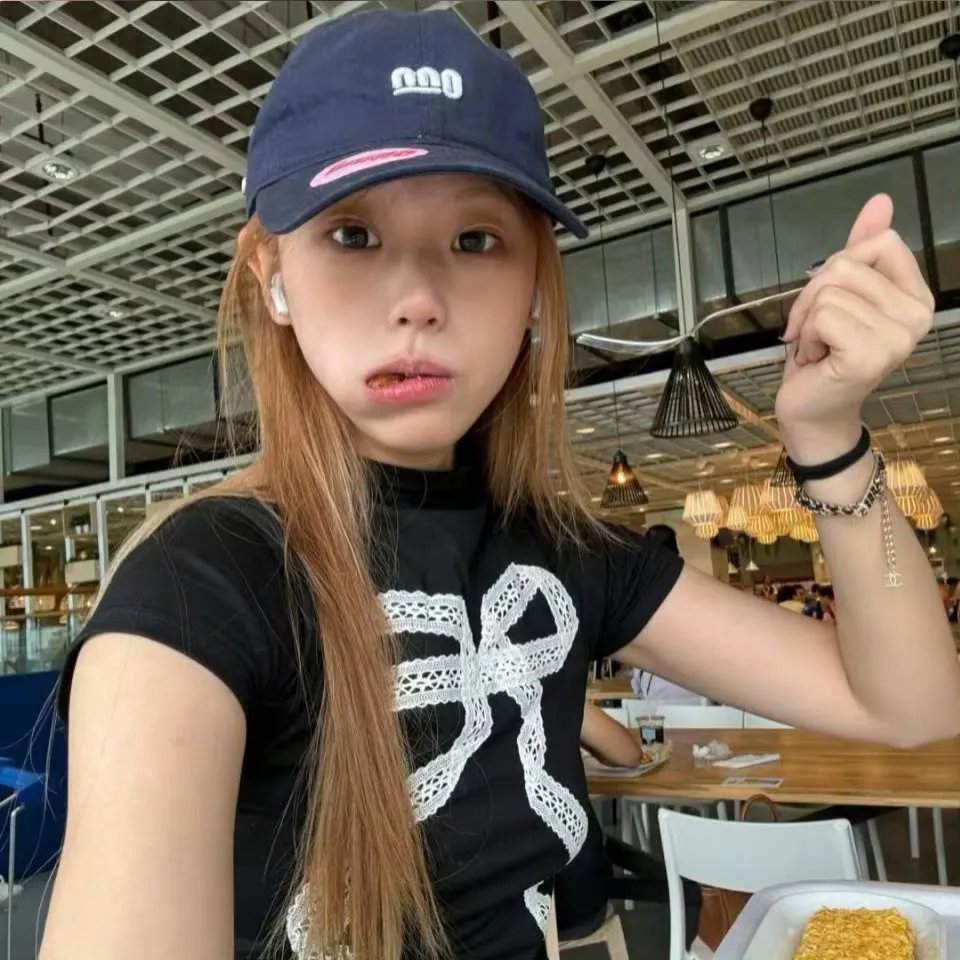 你比星光美丽